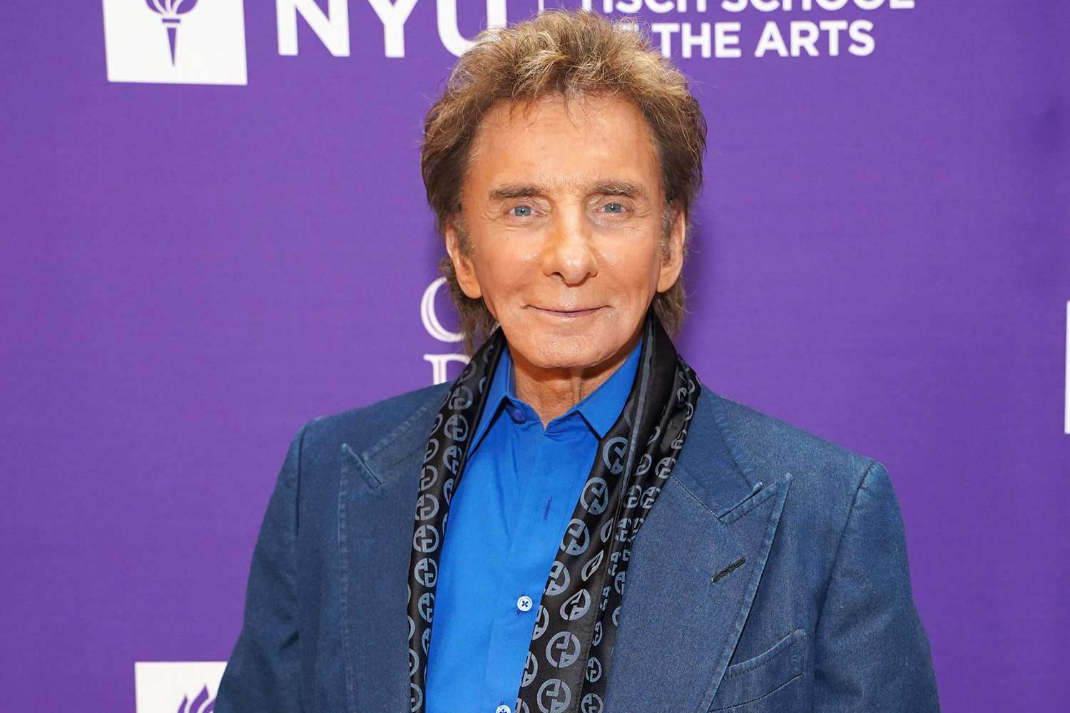 Barry Manilow Age, Height, Songs, Education, Young, Family, Awards