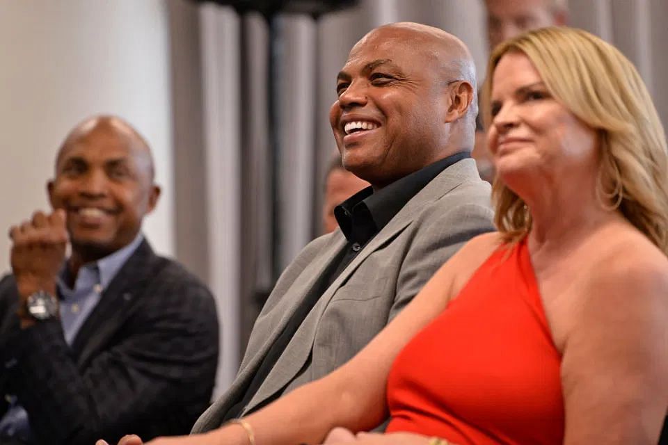 Who is Charles Barkley’s wife Maureen Blumhardt?