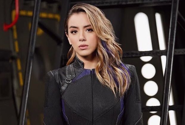 What is Chloe Bennet most famous for? What are some fun facts about Chloe Bennet?