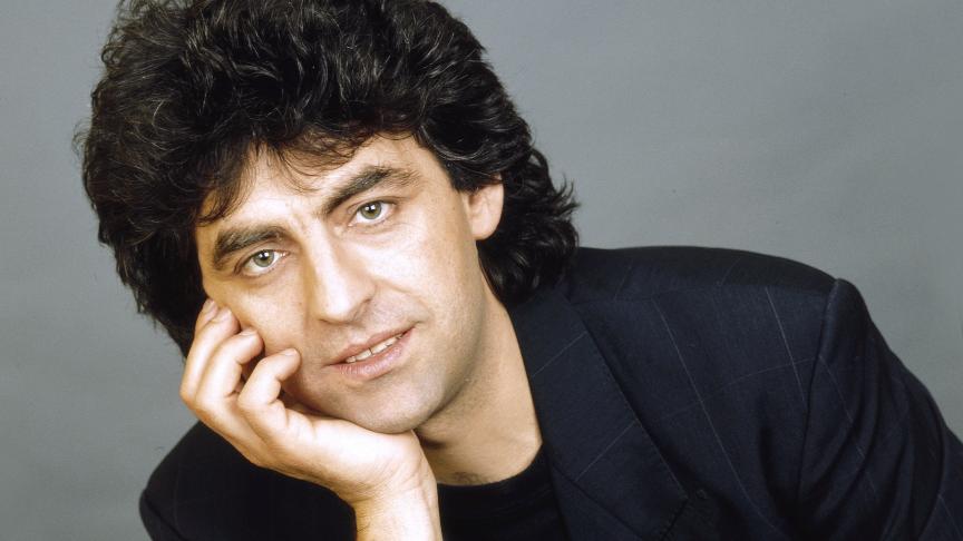 Claude Barzotti Obituary