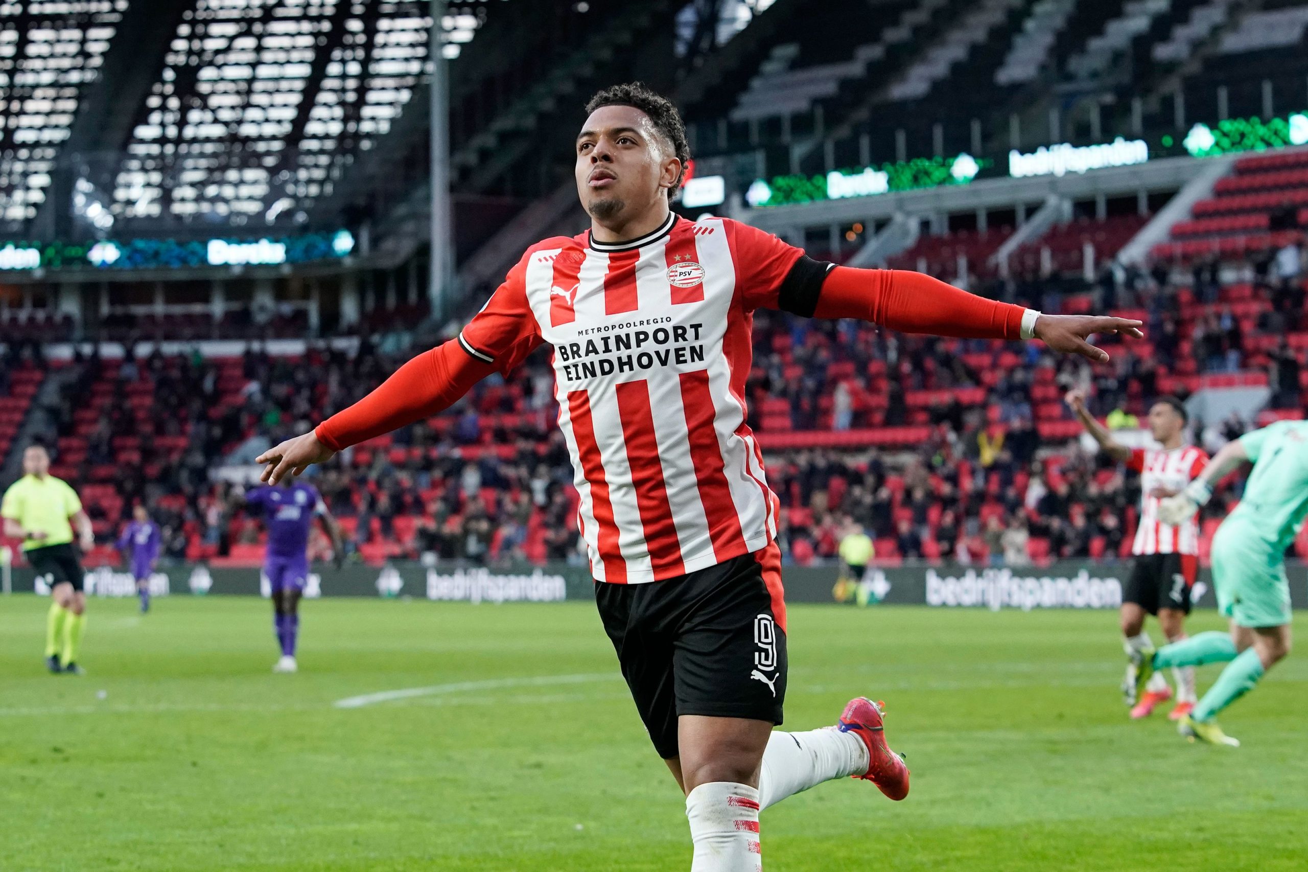 Donyell Malen Age, Transfer News, Current Team, Position, Youth Teams