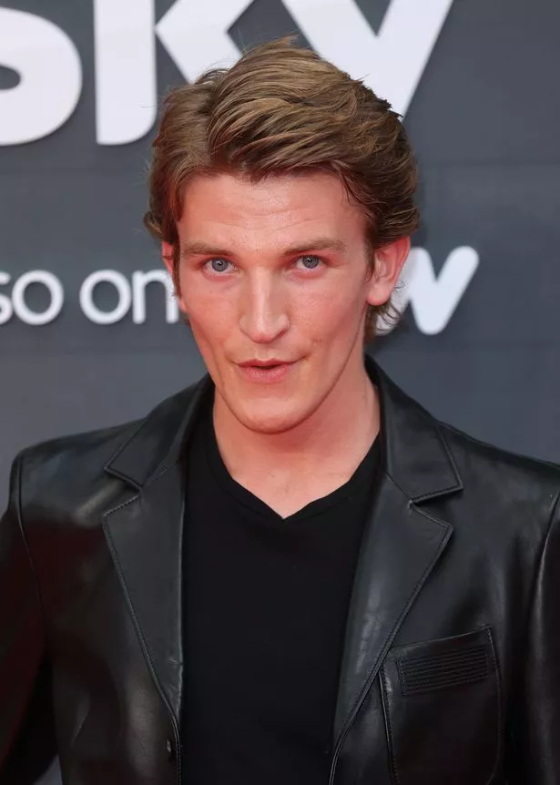 Ewan Mitchell Net Worth: How much is Ewan Mitchell worth?