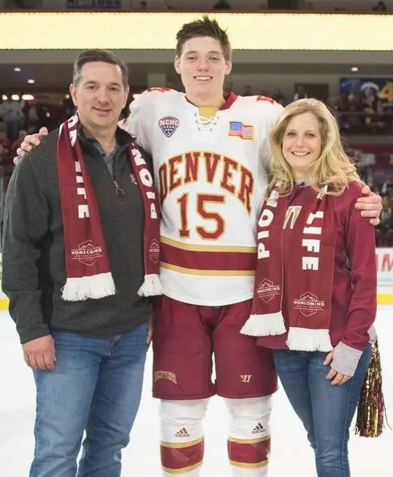 Ian Mitchell Parents: Meet Bill and Sara Mitchell