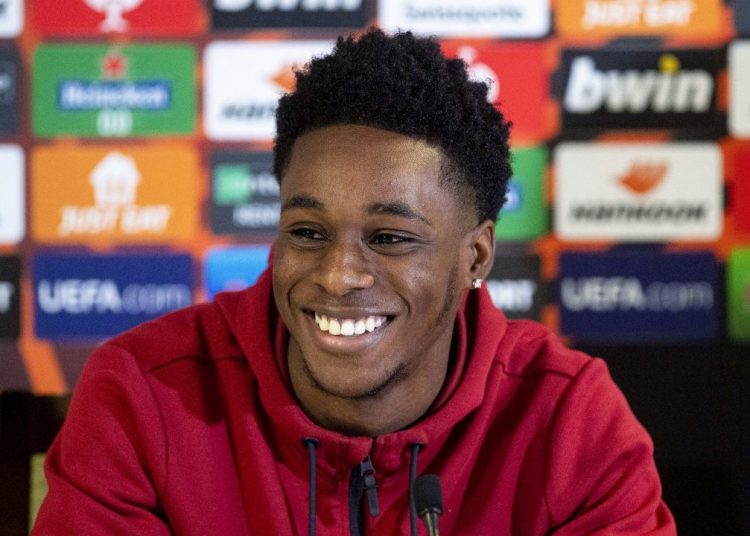 Bayer Leverkusen’s Jeremie Frimpong Celebrates Bundesliga Victory with Mother