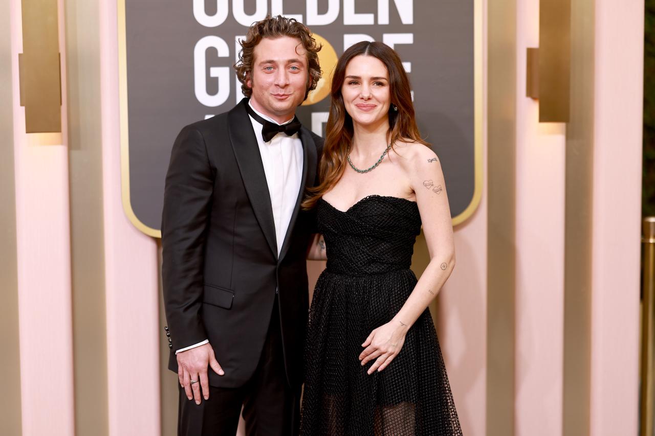 Who is Jeremy Allen White’s estranged wife Addison Timlin?