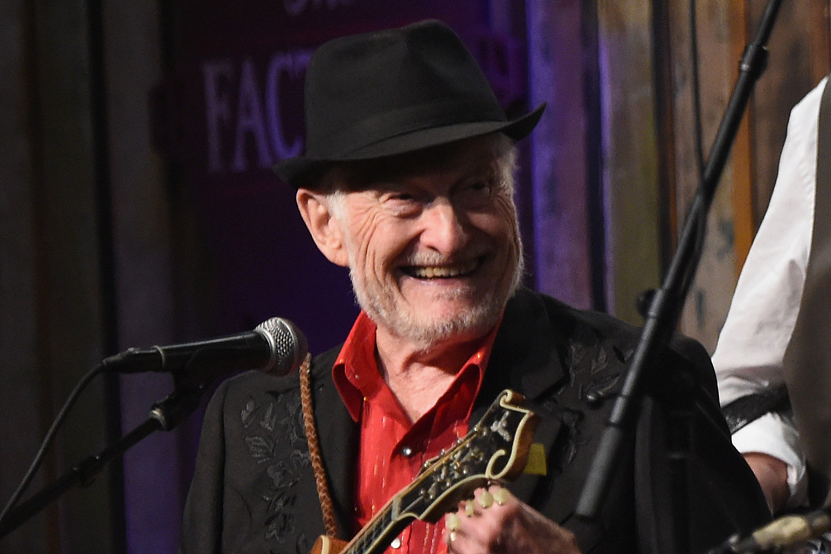 Jesse McReynolds Age, Height, Songs, Albums, Music Group, Education, Family