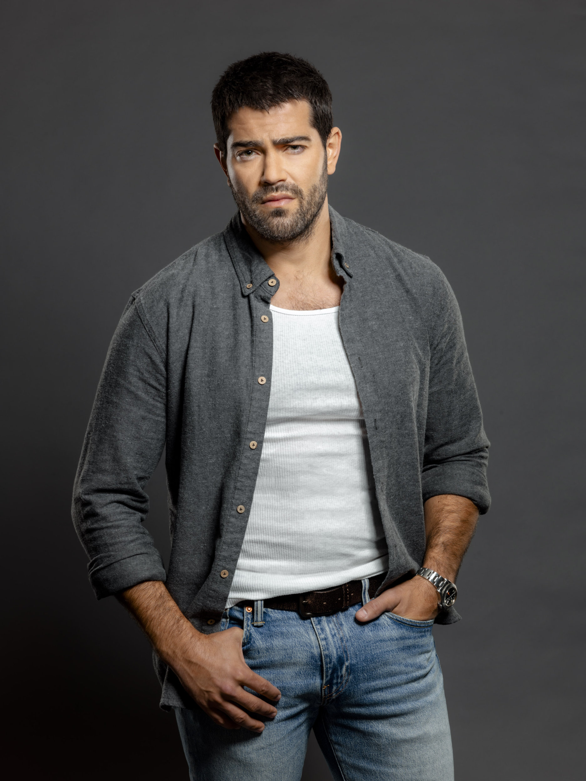 Was Jesse Metcalfe in Smallville? What movies has Jesse Metcalfe been in?