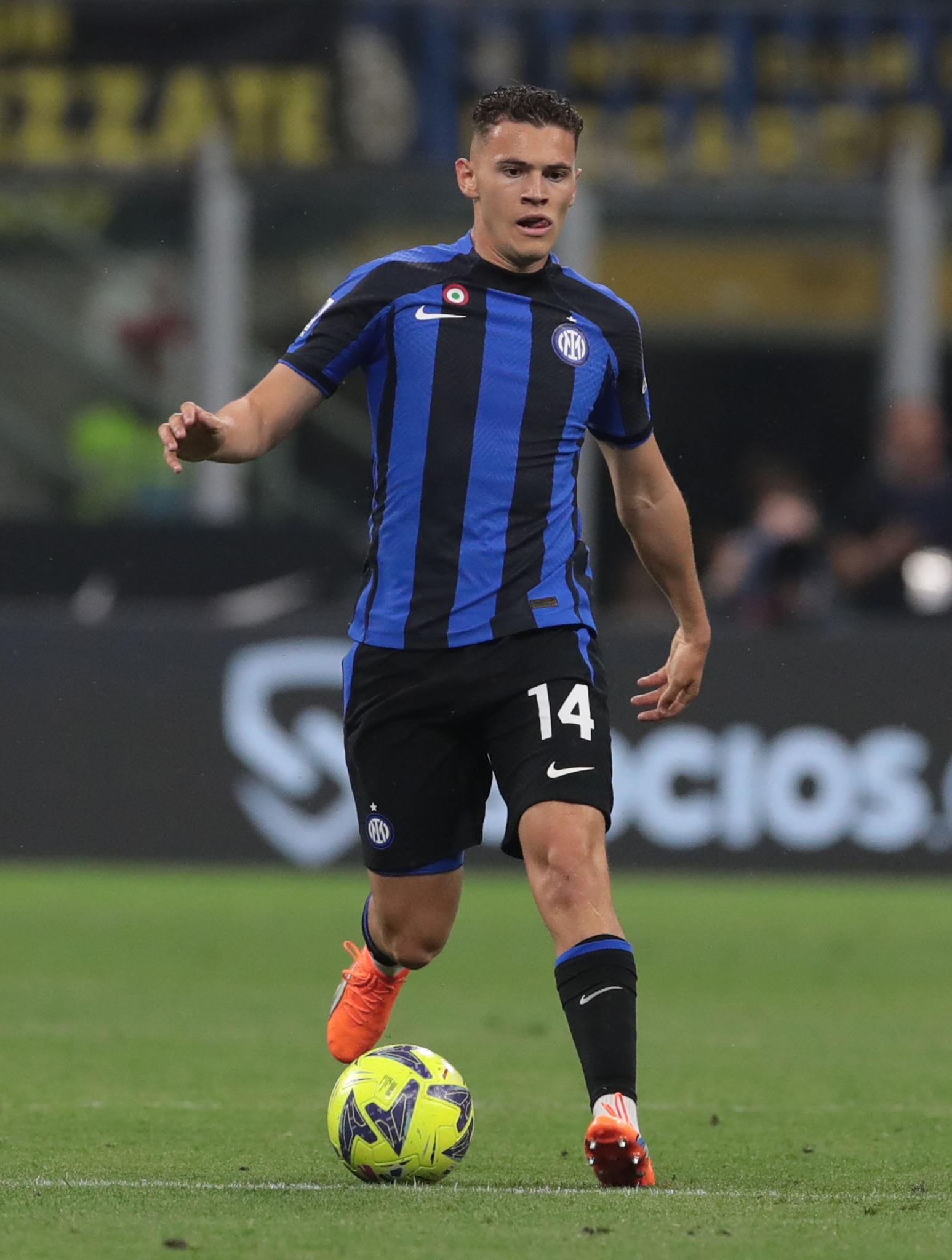 Kristjan Asllani Family, Instagram, Nationality, Stats, FIFA 23 Rating