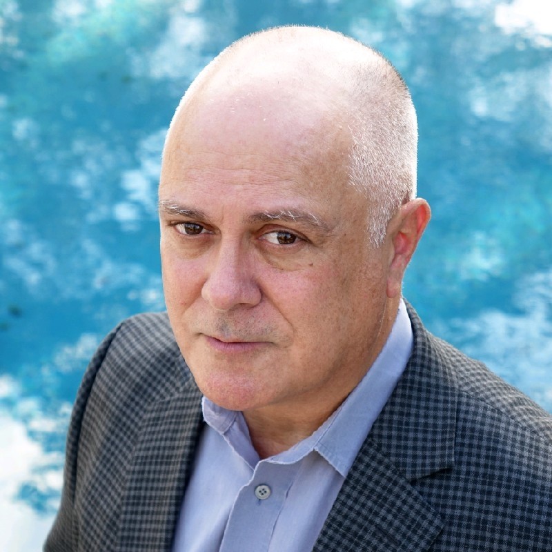 Is Matthew Arkin Related to Alan Arkin?