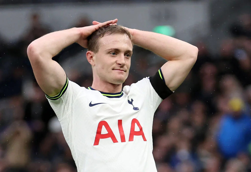 Tottenham’s Oliver Skipp Passes Leicester Medical