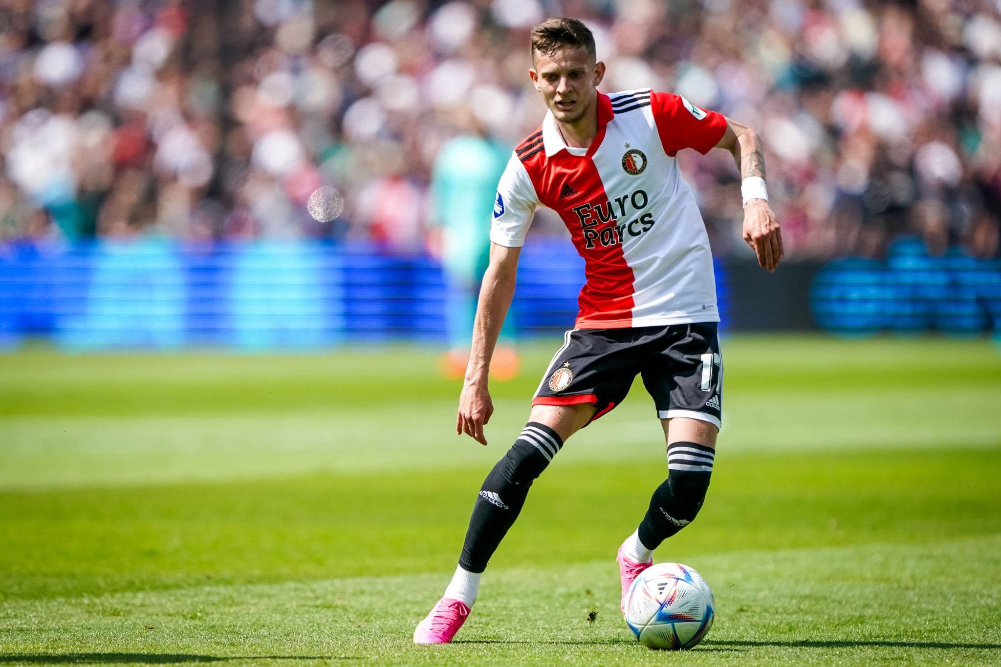 Sebastian Szymański Net Worth: How Much Is Sebastian Szymański Worth?