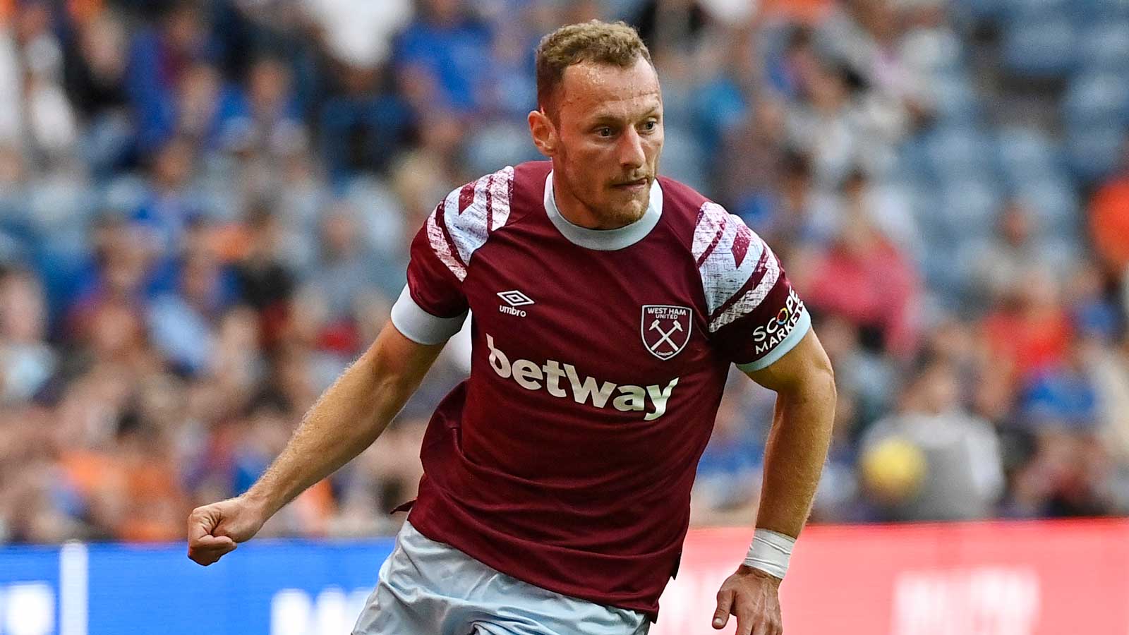 Galatasaray Show Interest In Vladimir Coufal