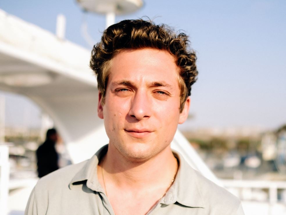 Jeremy Allen White Net Worth