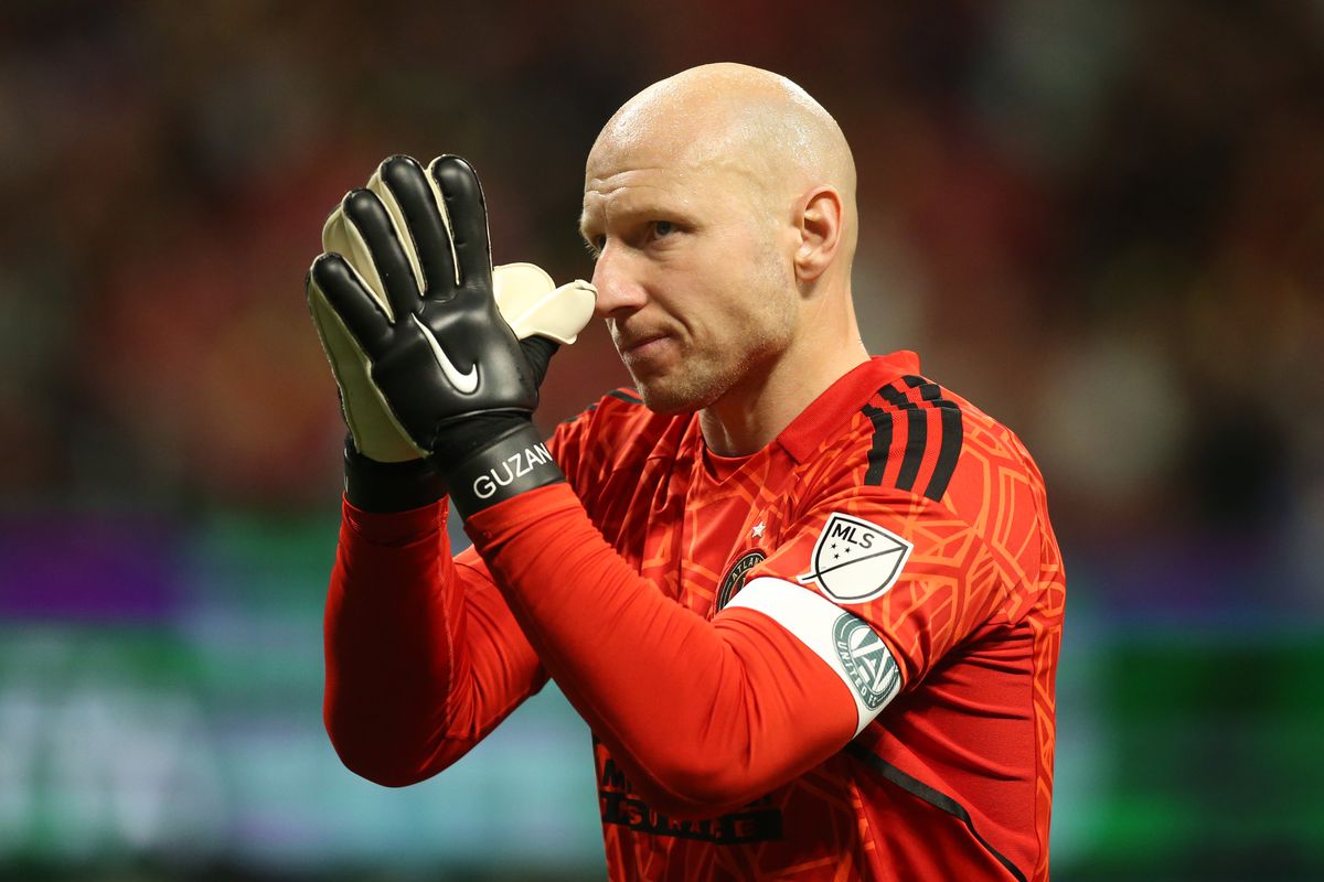 Brad Guzan Position, Nationality, Retirement, Age, Team