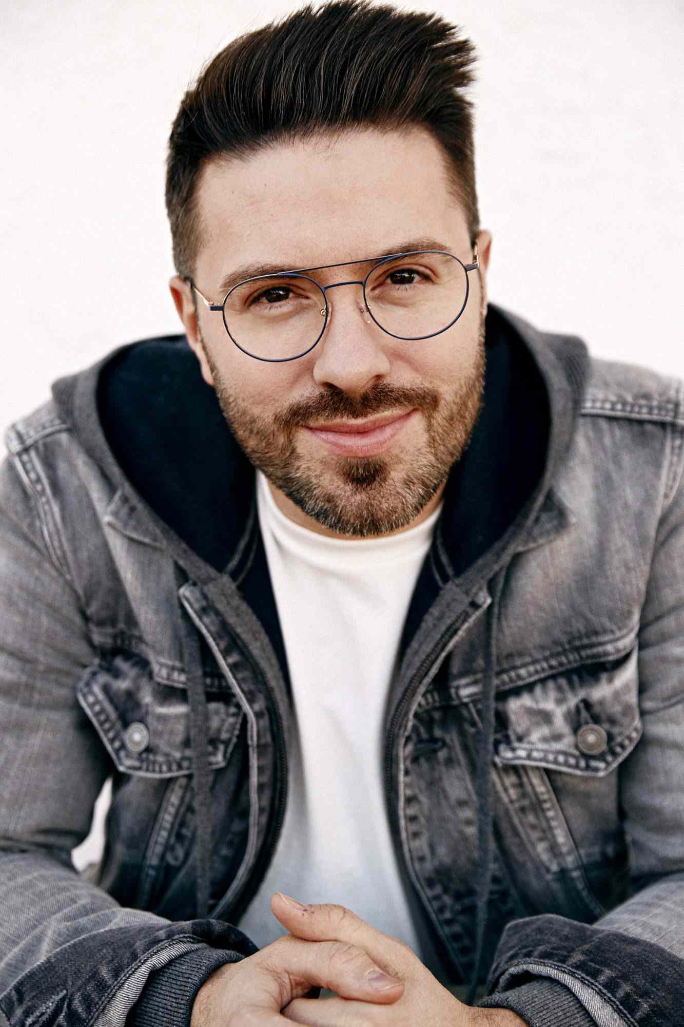 What song did Danny Gokey write for his wife? What heart condition did Danny Gokey’s wife have?