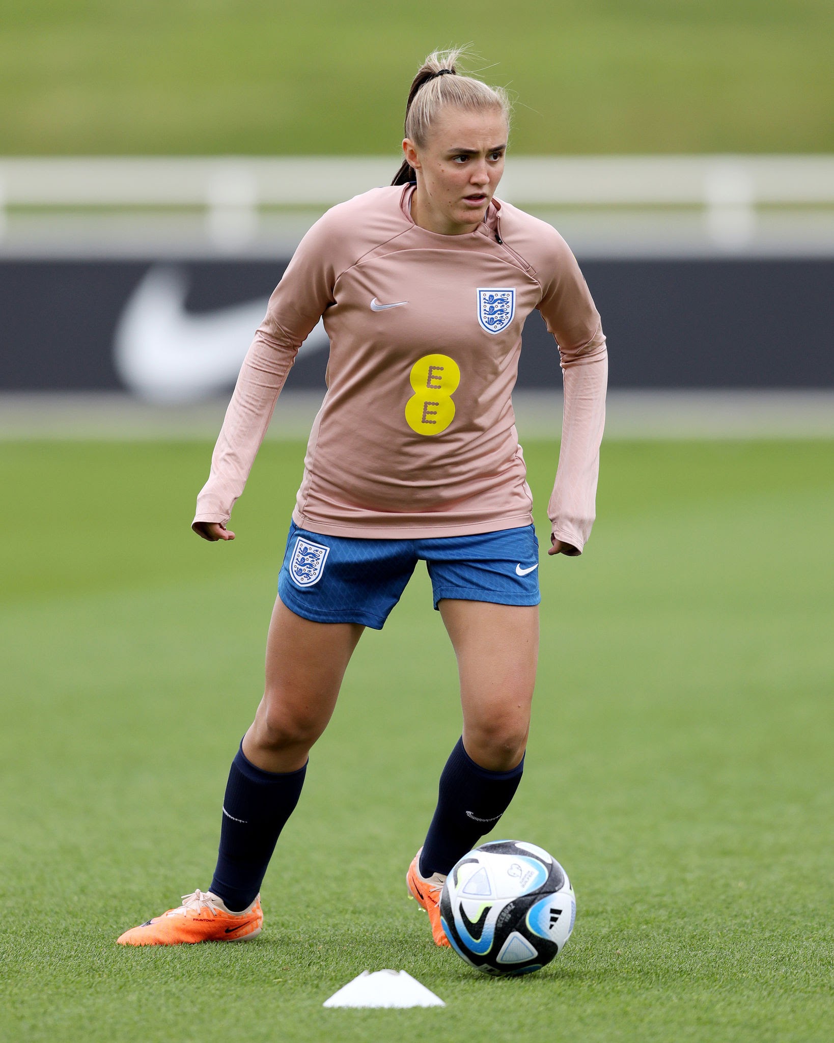 Georgia Stanway Age, Weight, Transfer News, Instagram, Brother, Position