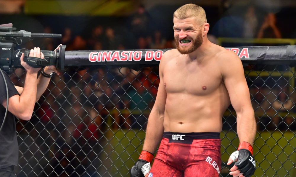 What is Jan Blachowicz fighting style? How did Blachowicz lose the title?