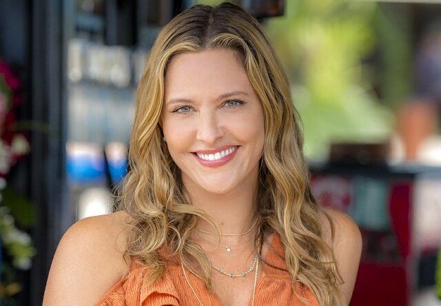 Is Jill Wagner related to Robert Wagner?