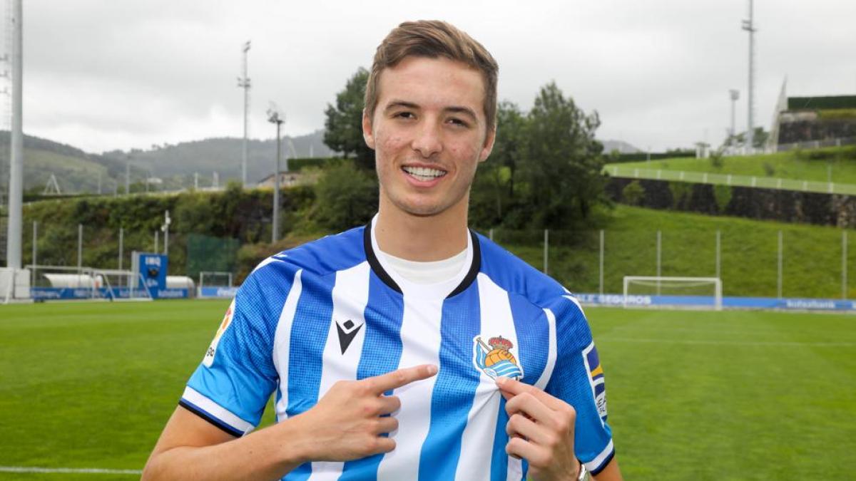 Jon Pacheco FIFA 23 Rating, Stats, Jersey Number, Age, Nationality, Position