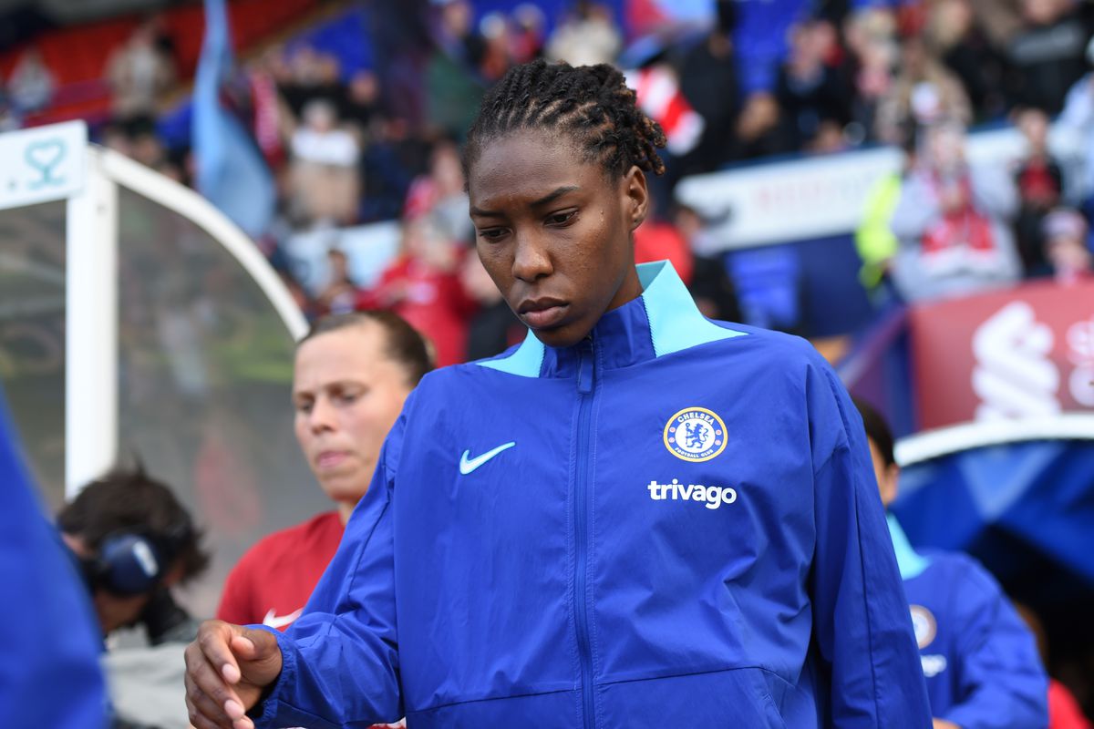 What did Kadeisha Buchanan do? Who does Buchanan play for?