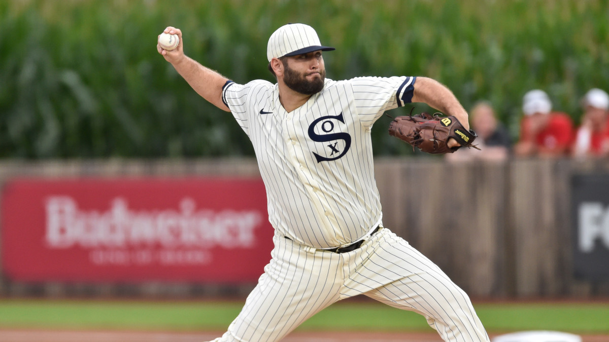 What was Lance Lynn’s injury? How long is Lance Lynn out for?
