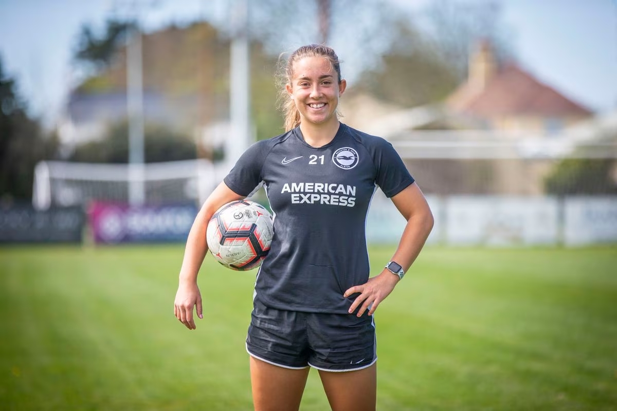 Maya Le Tissier Position, Instagram, Contract, Stats, Nationality, Current Teams