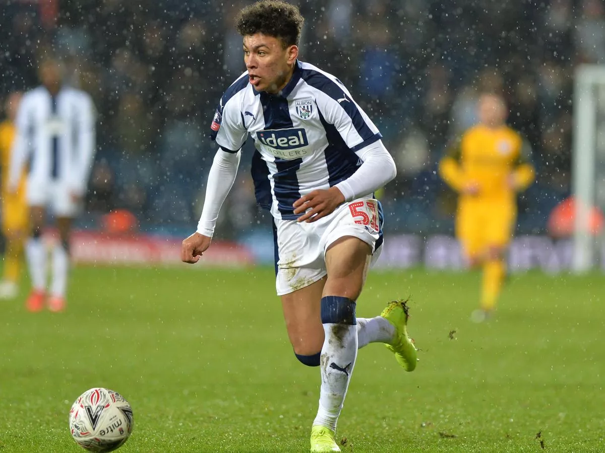 Morgan Rogers Current Team, Age, Transfer News, Nationality, Position