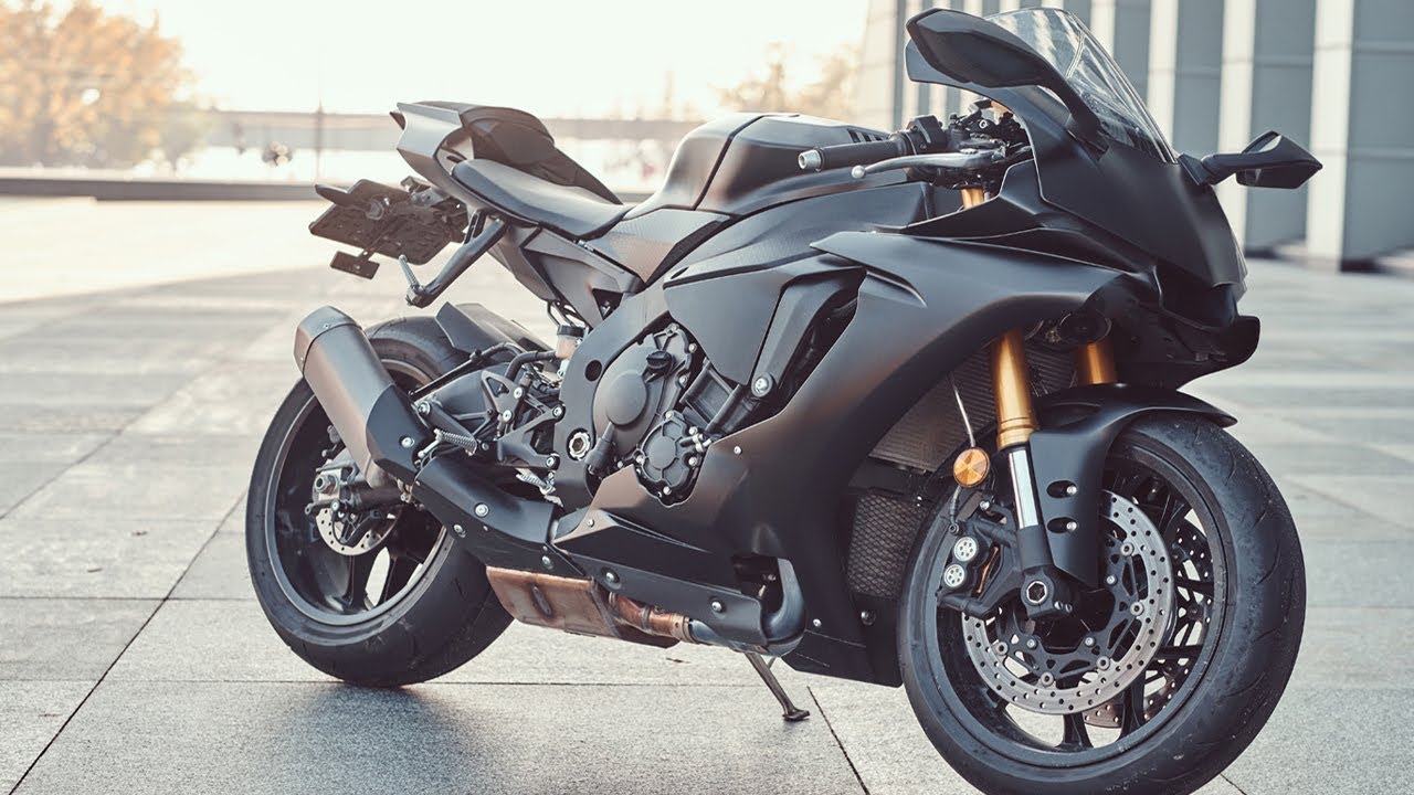 Who is Mando and what happened to him?