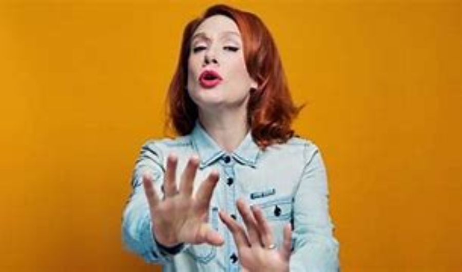 Sara Barron Wikipedia, Age, Family, Nationality, Instagram, Twitter