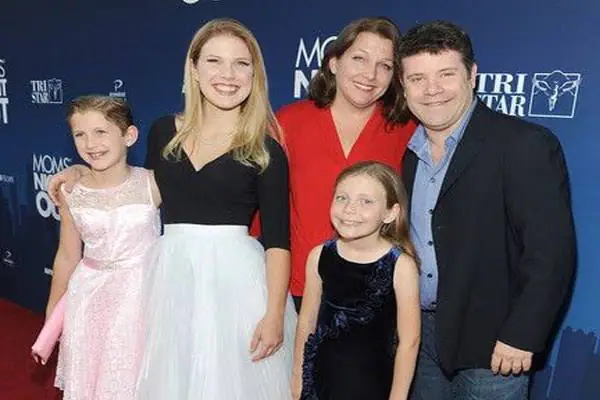 Sean Astin Children: Meet Ali Astin, Isabella Louise Astin, and Elizabeth Louise Astin