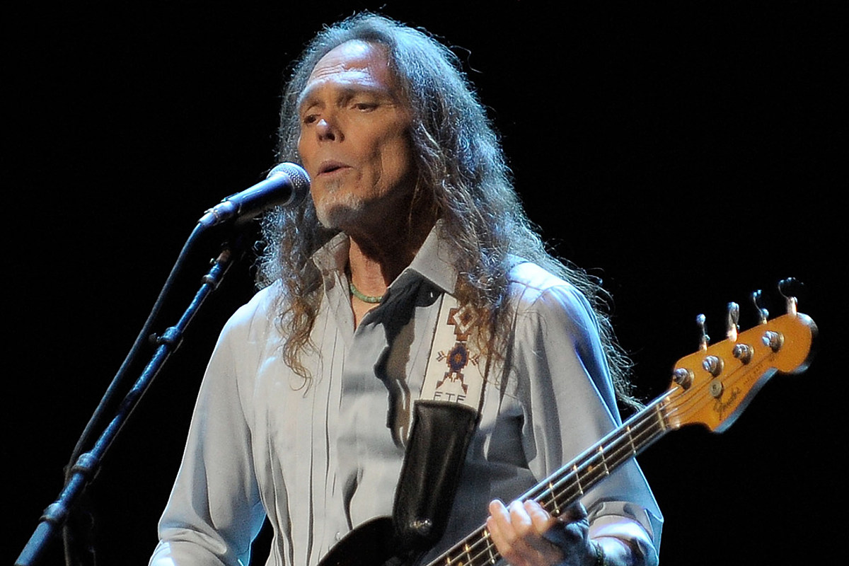 Timothy B. Schmit Net Worth: How rich is Timothy B. Schmit?