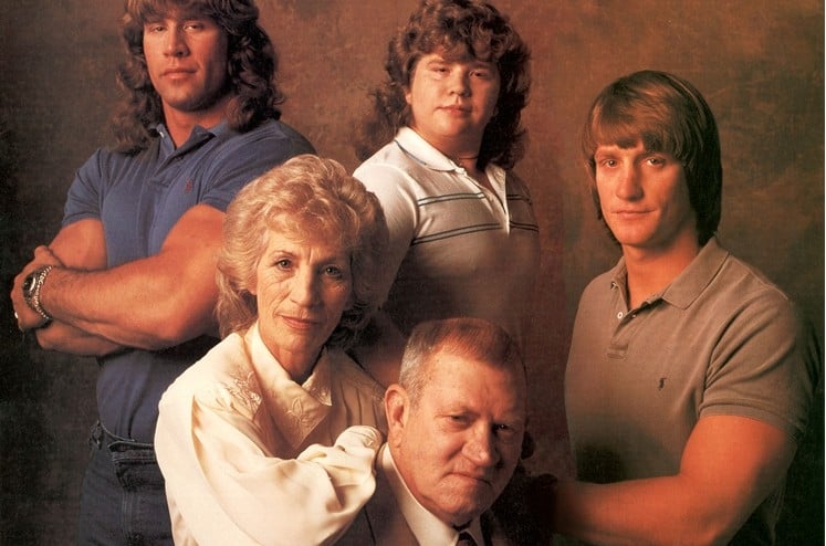 What was the tragedy of the Von Erich family? What is the curse of the Von Erich family?