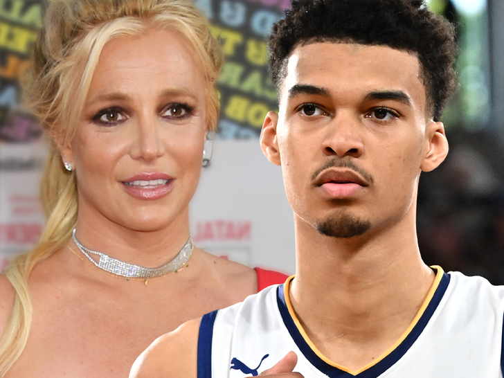 Whose security guard hit Britney Spears?