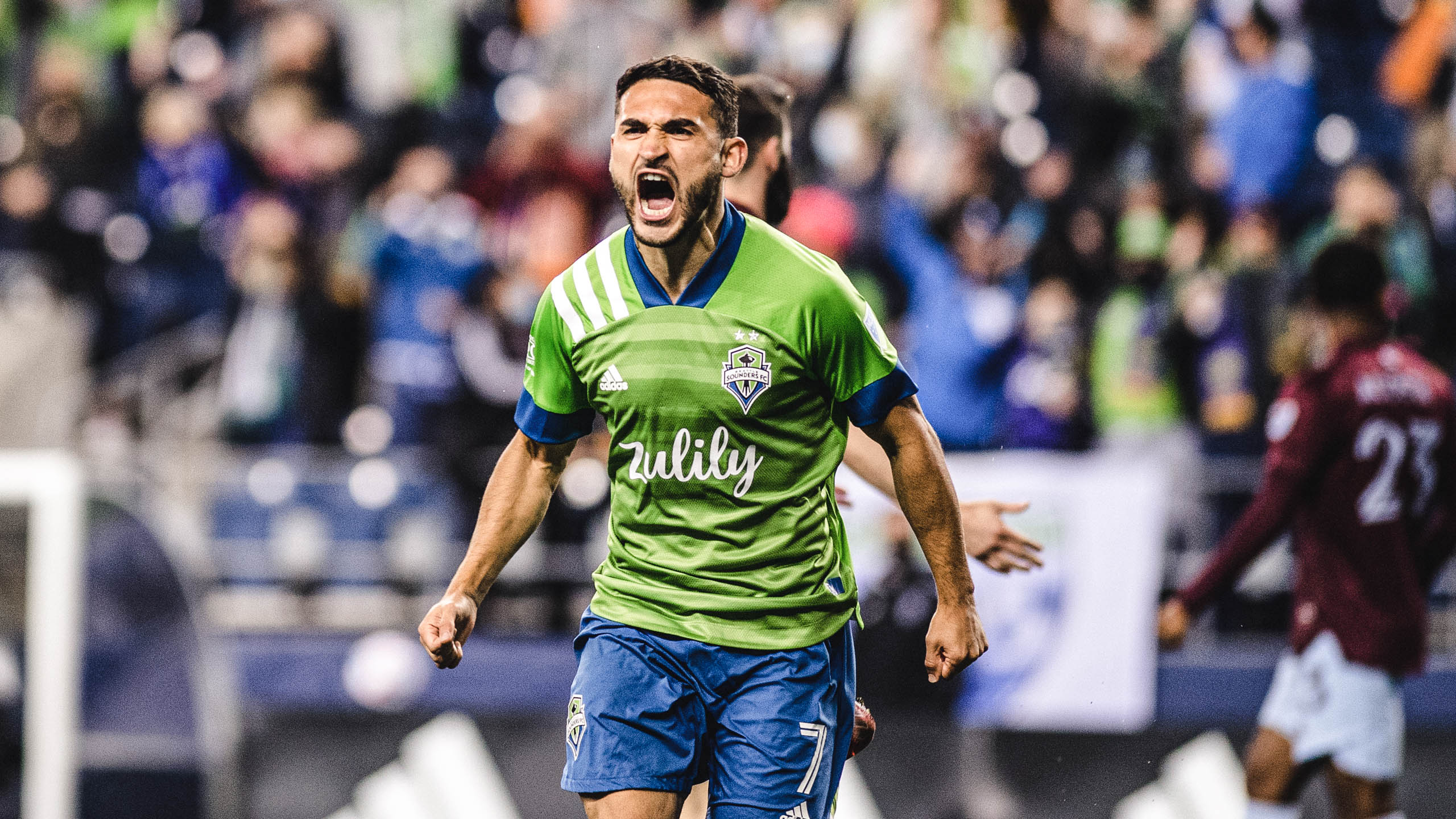 Cristian Roldan age: How old is Cristian Roldan?