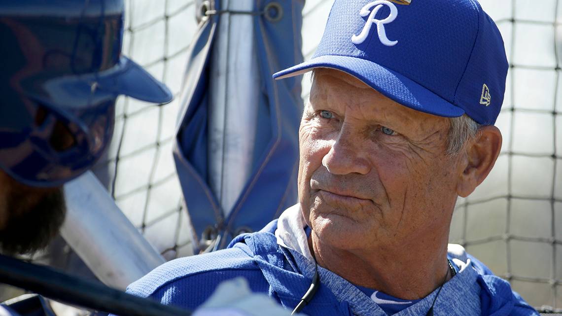 George Brett Age, Career Stats, Jersey, Teams played for, Hall of Fame
