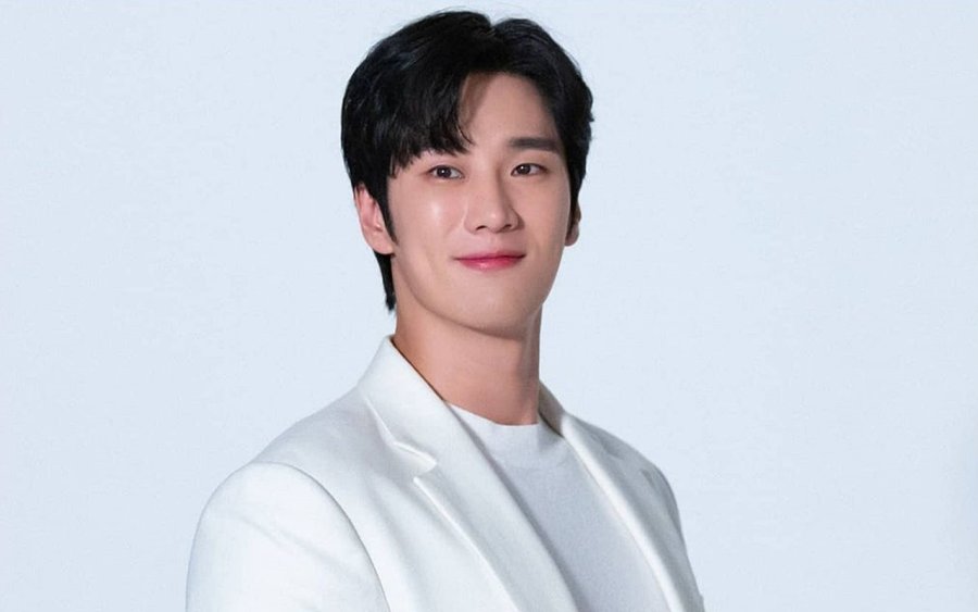 Ahn Bo Hyun Parents: Who are Ahn Bo Hyun’s father and Mother?