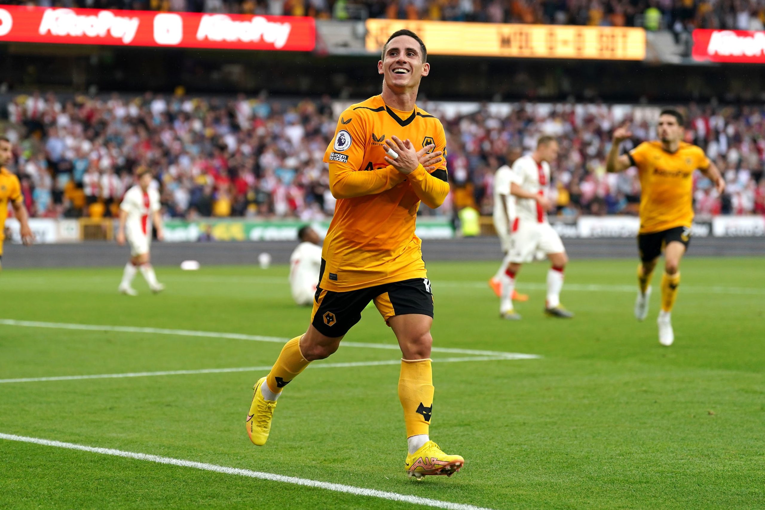 Daniel Podence Salary: How Much Does Daniel Podence Make?