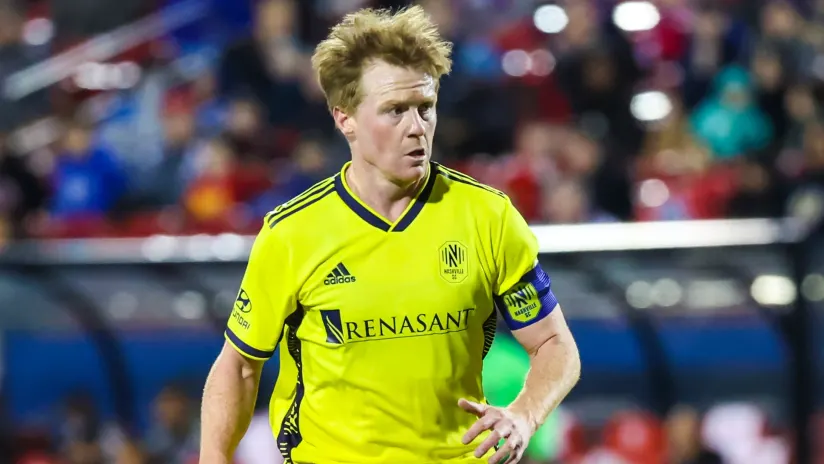 Dax McCarty Height: How Tall Is Dax McCarty?