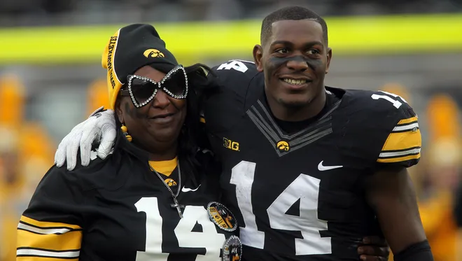 Desmond King Parents: Meet Yvette Powell, Desmond King