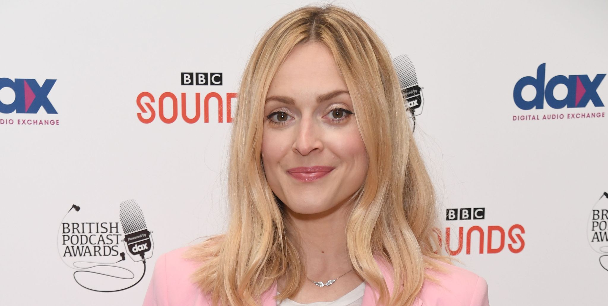 Does Fearne Cotton wear a wig? Have Holly and Fearne fallen out?
