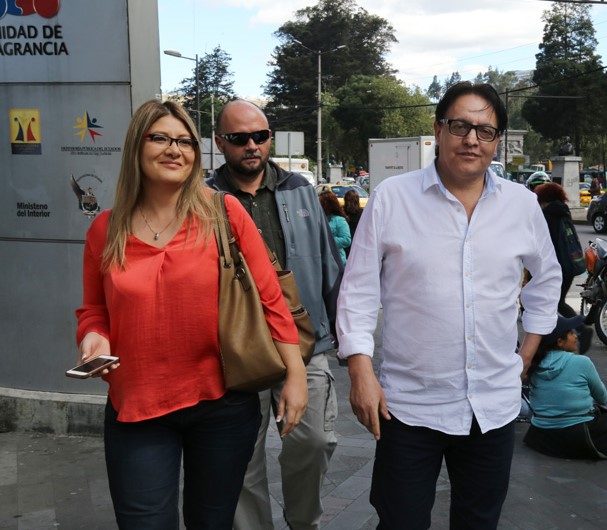 Fernando Villavicencio Wife: Meet Verónica Sarauz