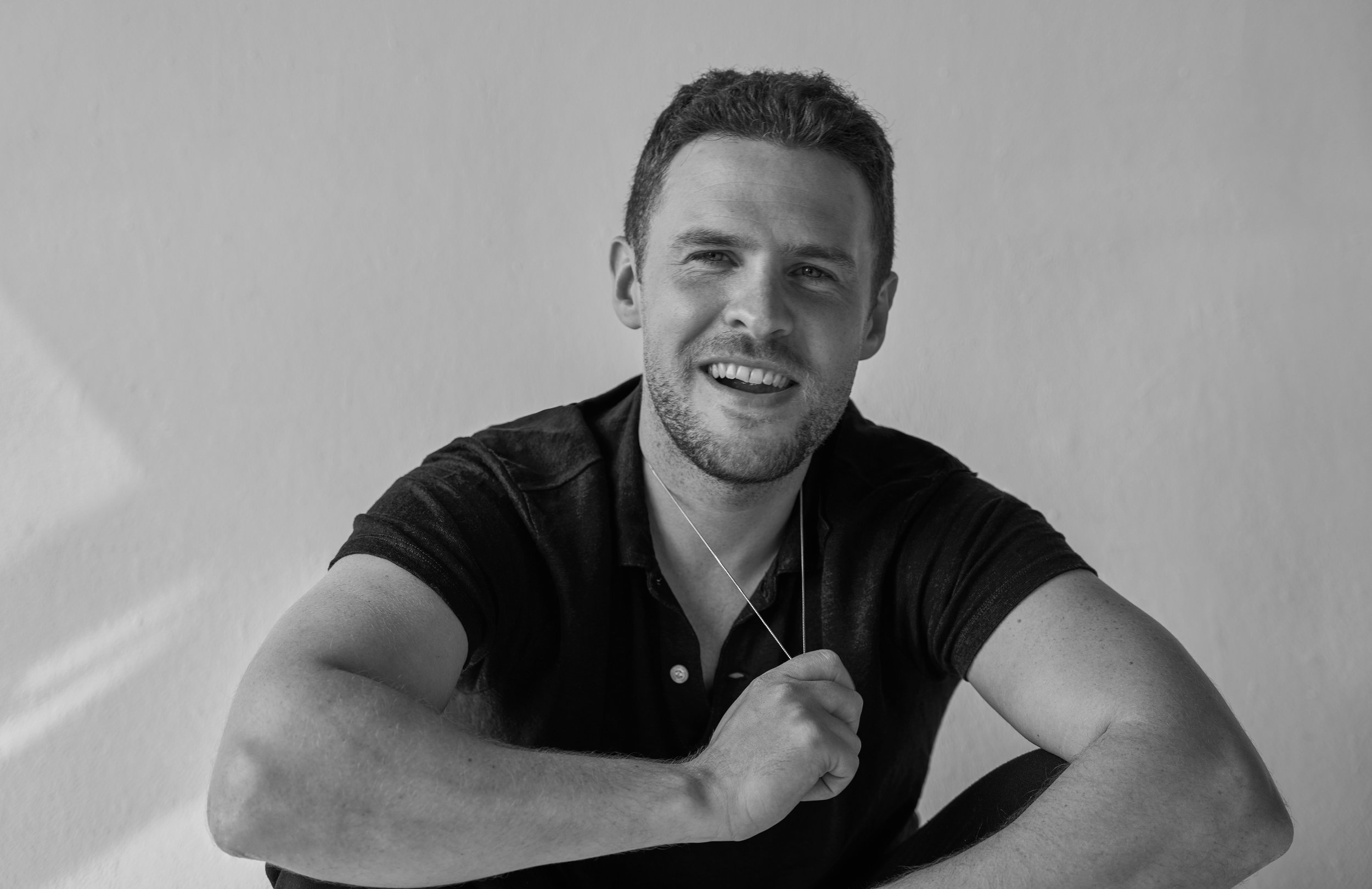 Iain De Caestecker Age, Height, Movies and Tv Shows, Education