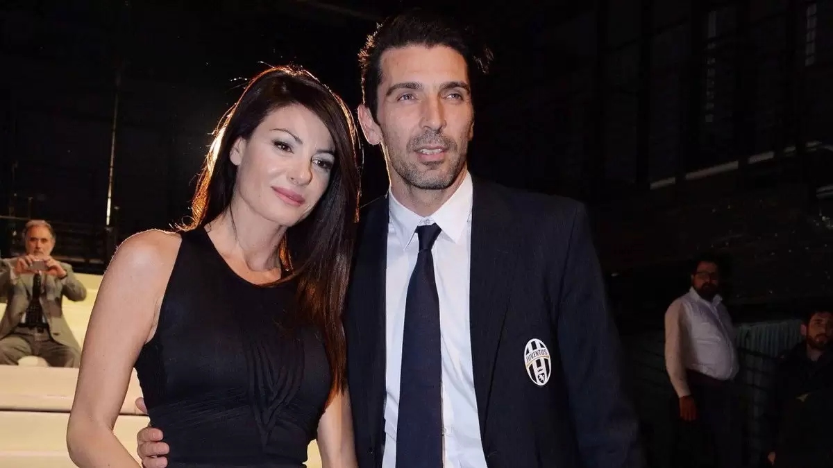 Gianluigi Buffon wife: Who is Gianluigi Buffon married to now?