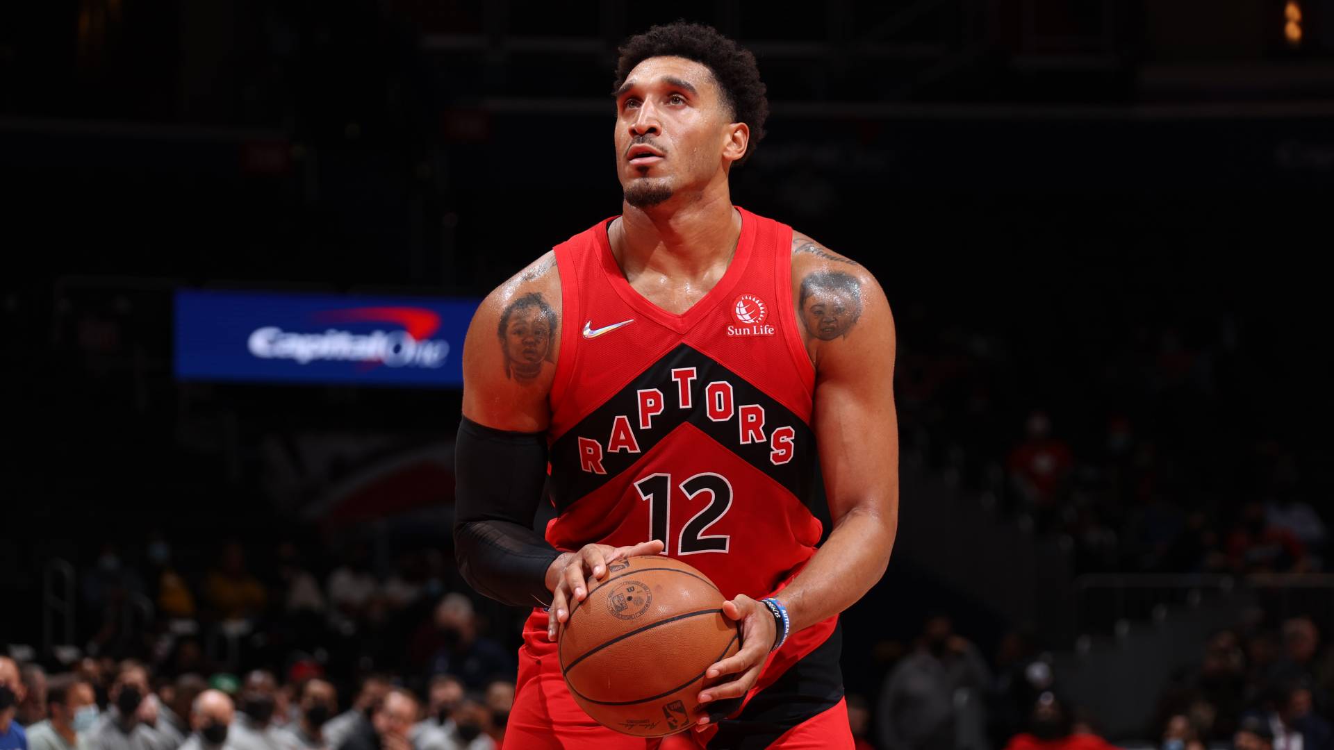 Ish Wainright Height: How tall is Ish Wainright?