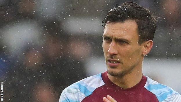 Jack Cork Nationality, Age, Instagram, Current Team, Position, Weight