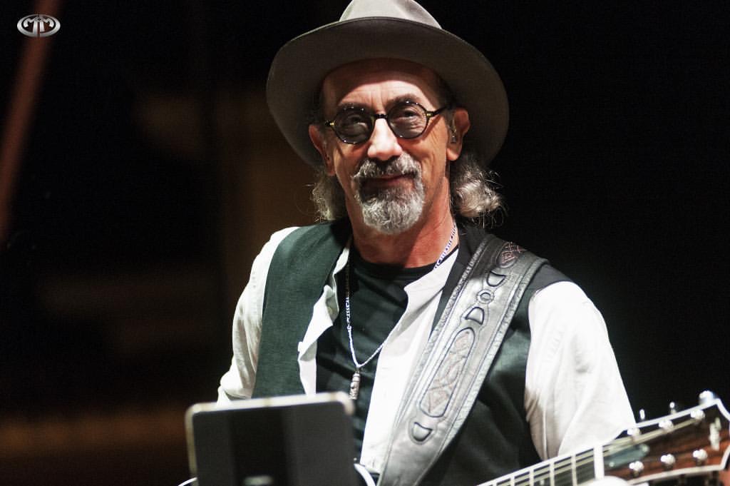What is Jack Sonni famous for? Why did Jack Sonni leave Dire Straits?