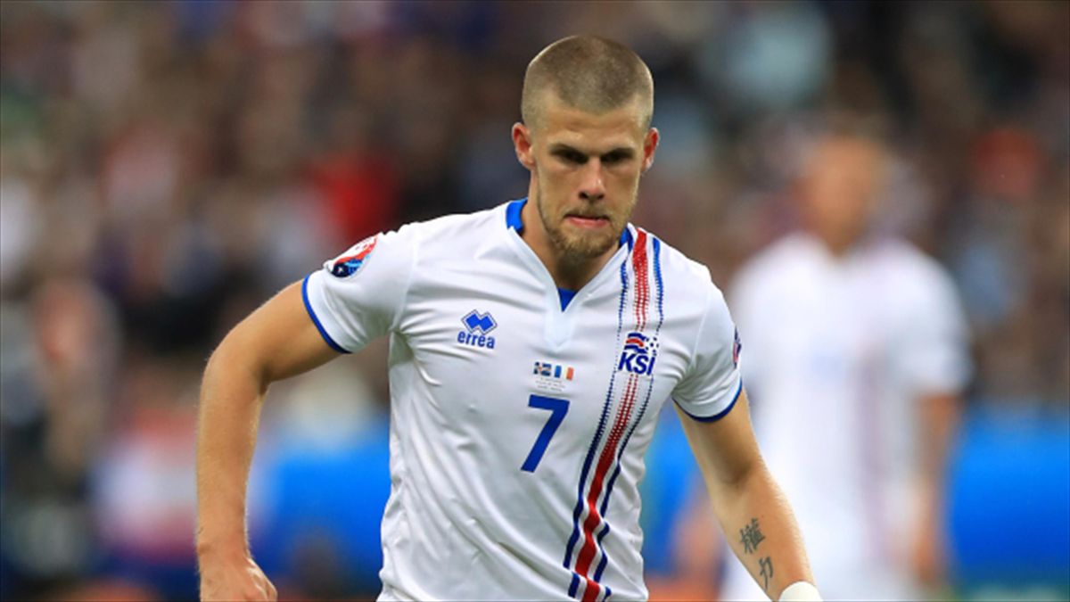 Jóhann Berg Gudmundsson Net Worth: How Much Is Jóhann Berg Gudmundsson Worth?