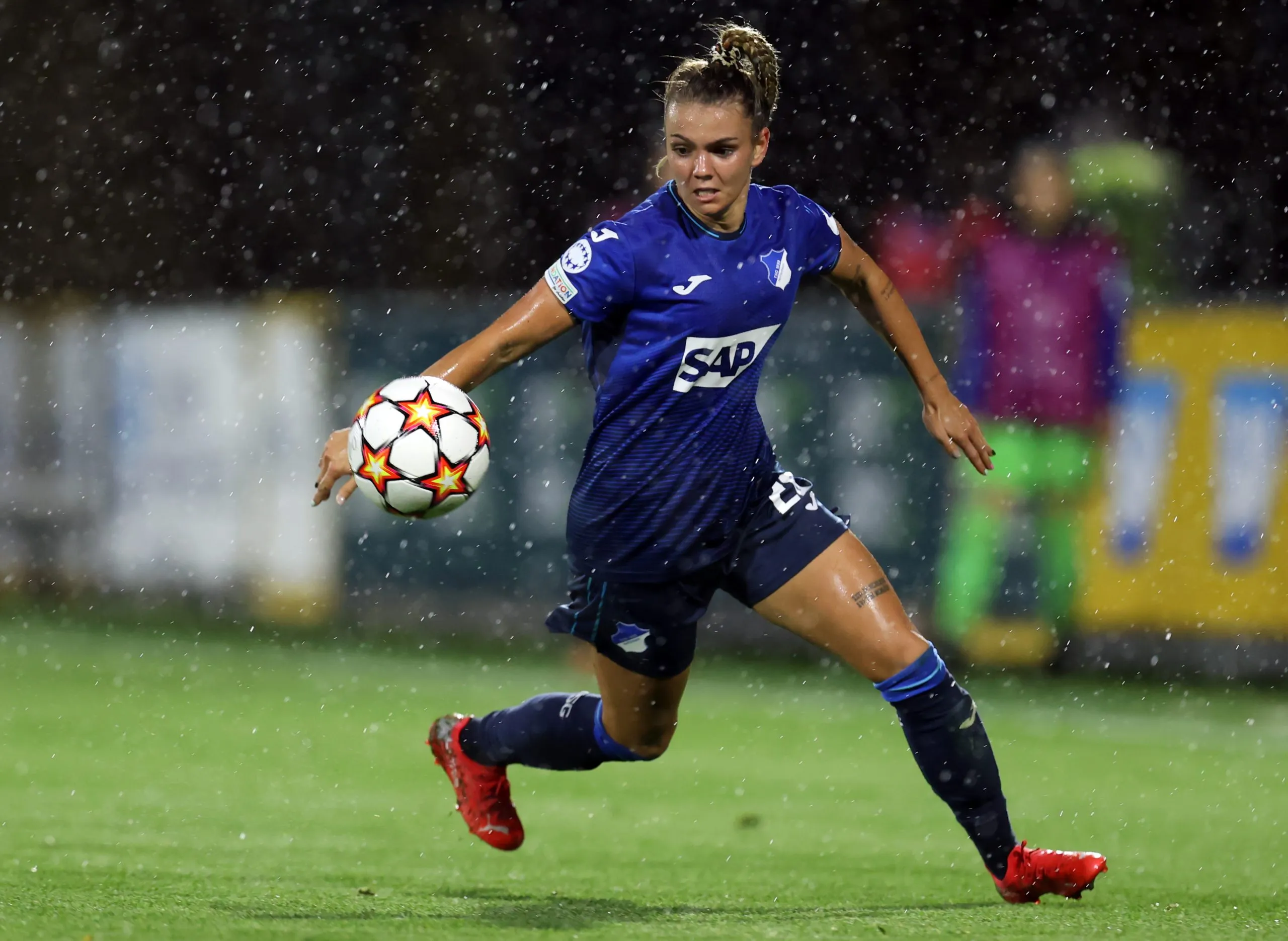 Laura Wienroither Salary: How much does Laura Wienroither make?