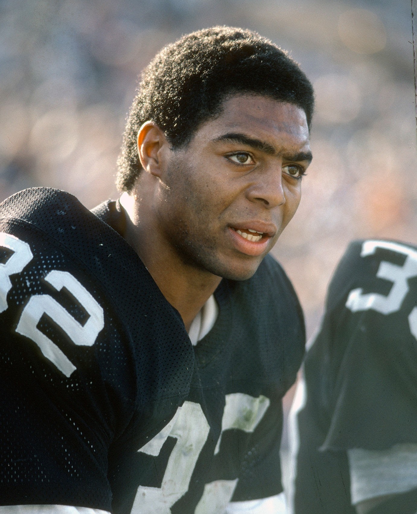 Did Marcus Allen get traded to the Chiefs? How many TDS did Marcus Allen have?