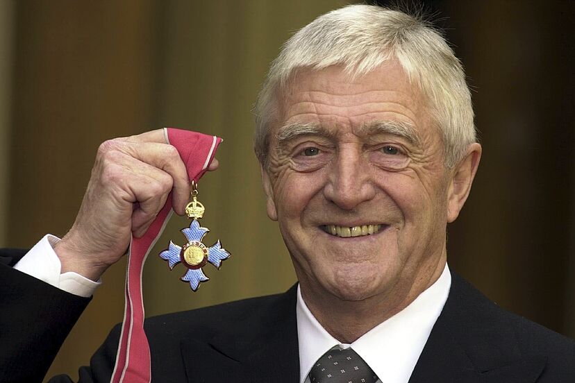 Is Sir Michael Parkinson wife Mary still alive?